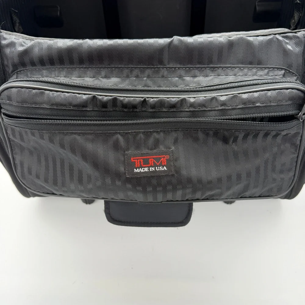 Preowned Tumi Made in USA Black 18